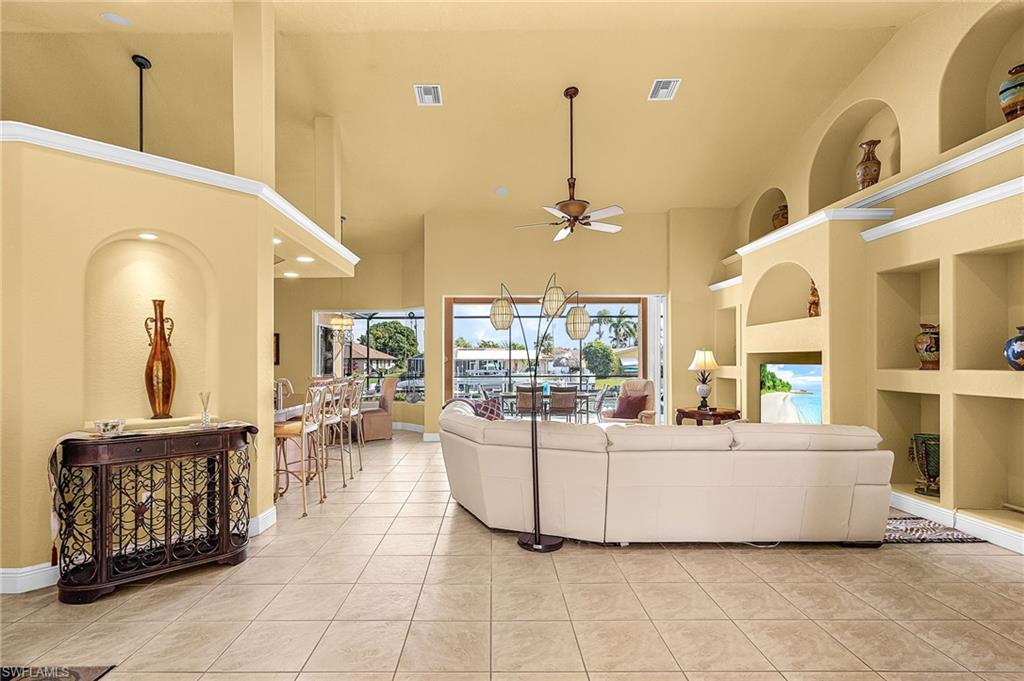 CAPE CORAL - Residential Lease