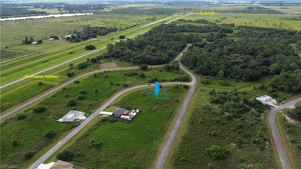 BANYAN VILLAGE - Land