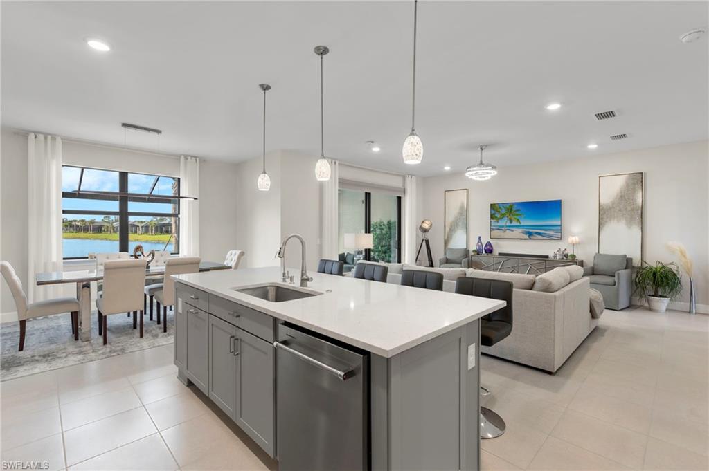 MANATEE COVE - Residential Lease