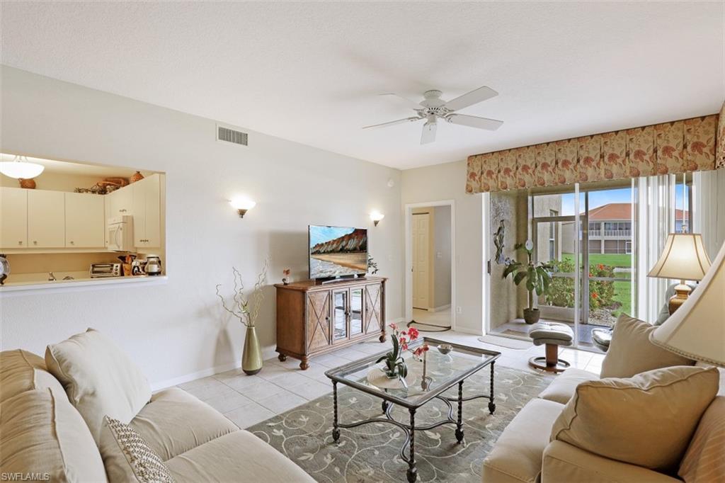 HUNTINGTON LAKES - Residential