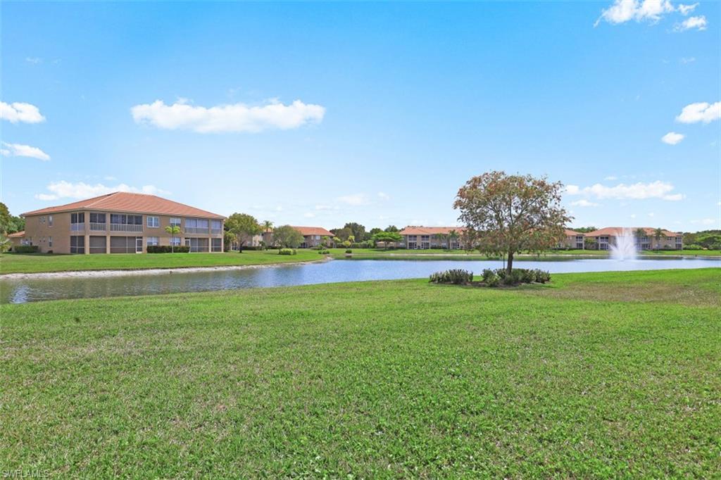 HUNTINGTON LAKES - Residential