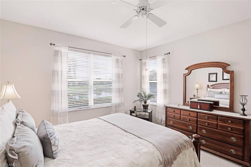 HUNTINGTON LAKES - Residential