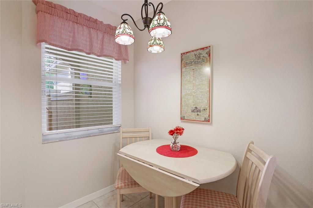 HUNTINGTON LAKES - Residential