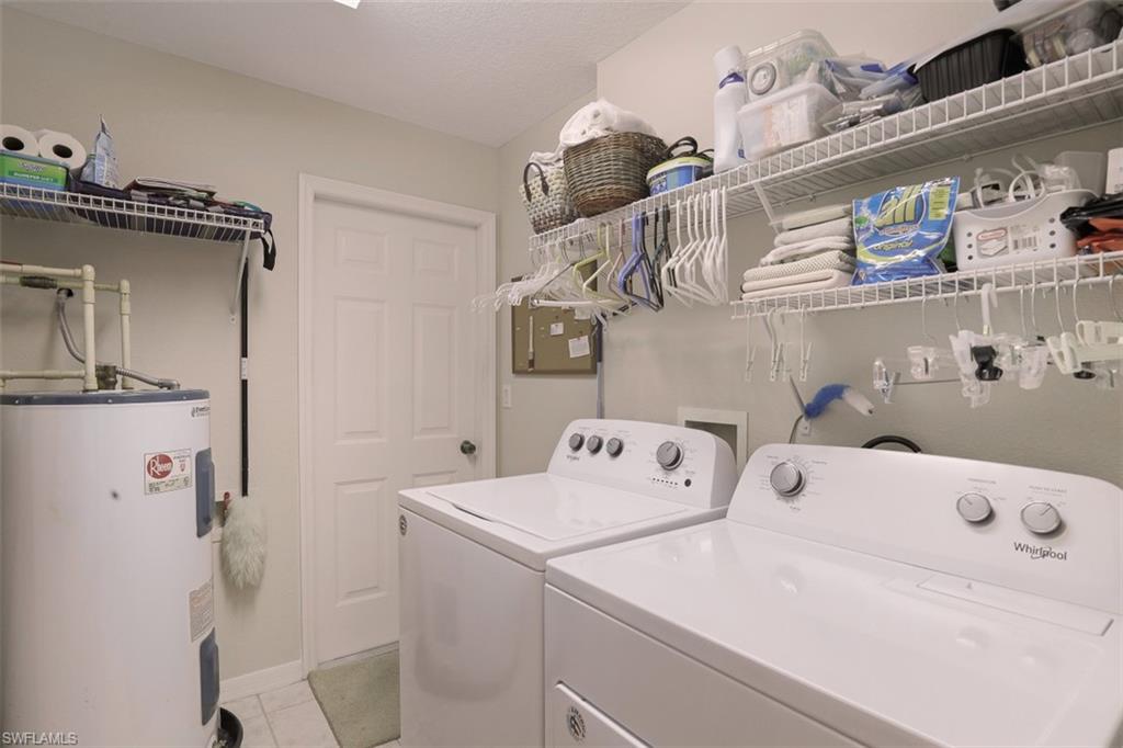 HUNTINGTON LAKES - Residential