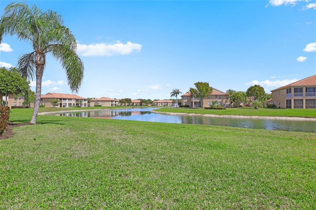 HUNTINGTON LAKES - Residential