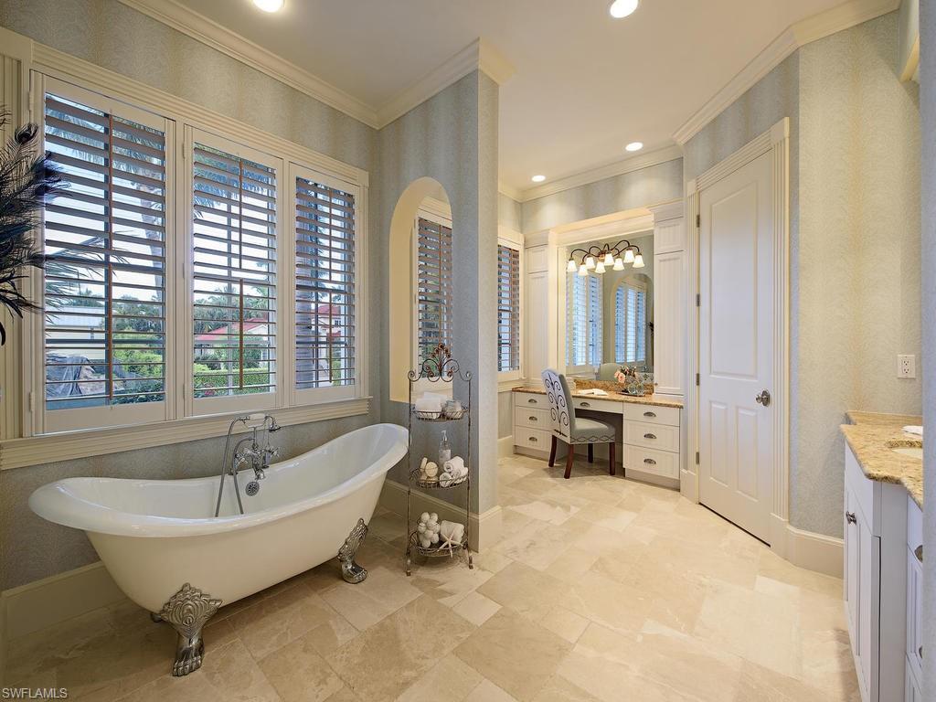 OLDE NAPLES - Residential