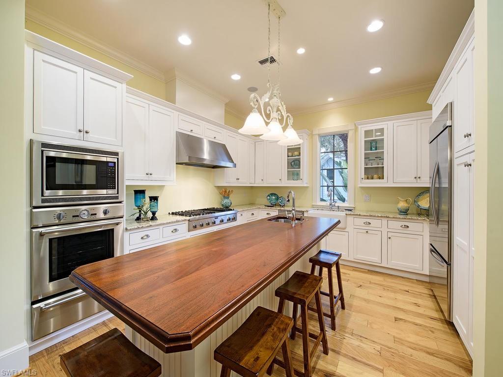 OLDE NAPLES - Residential