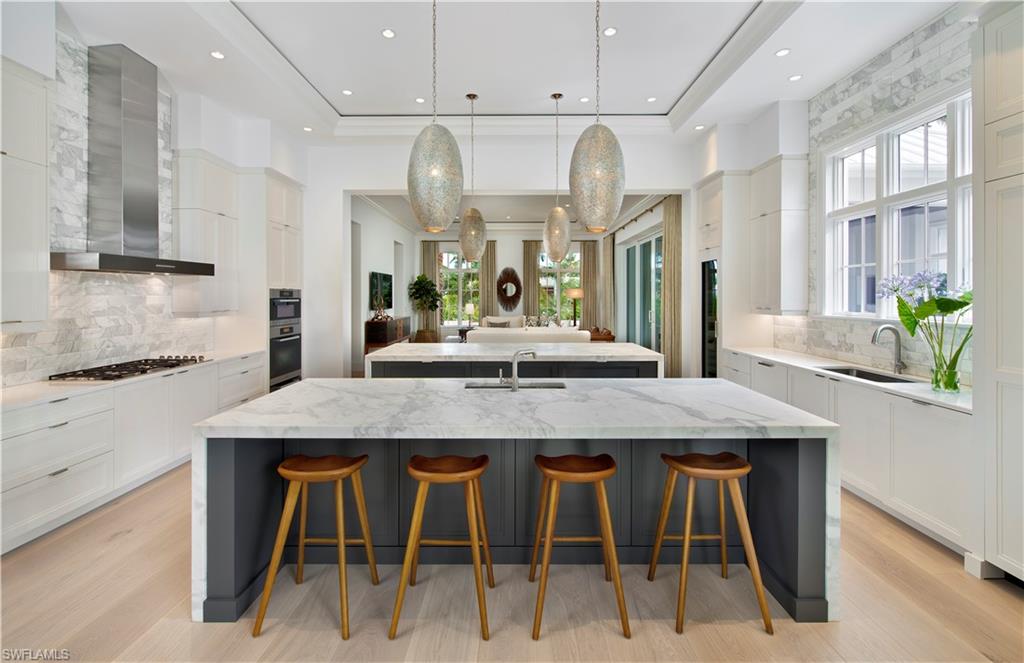 OLDE NAPLES - Residential