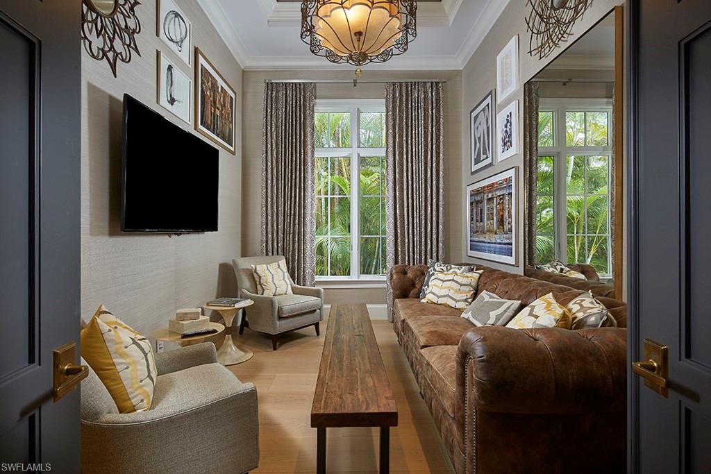 OLDE NAPLES - Residential