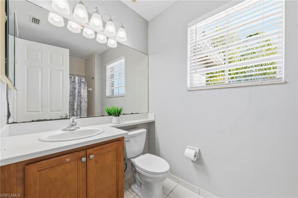 BOTANICA LAKES - Residential