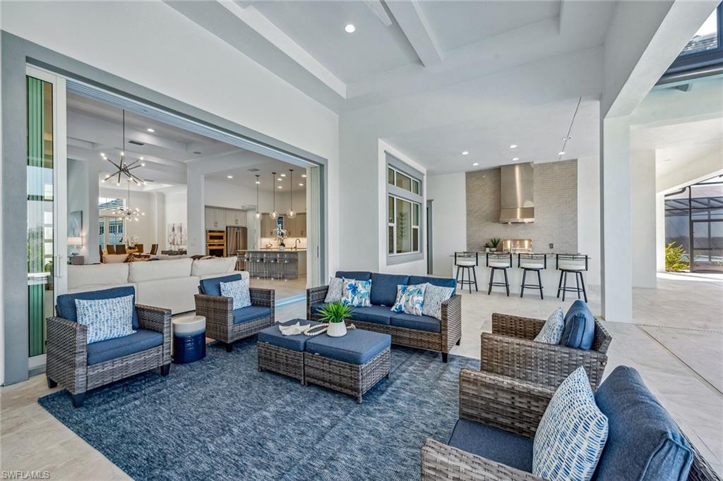 ISLES OF COLLIER PRESERVE - Residential