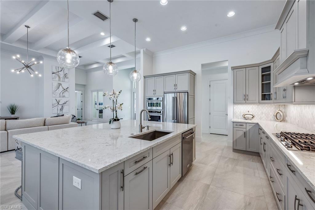 ISLES OF COLLIER PRESERVE - Residential