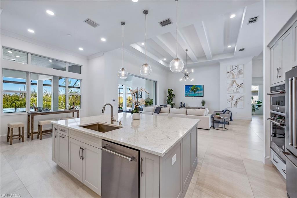 ISLES OF COLLIER PRESERVE - Residential