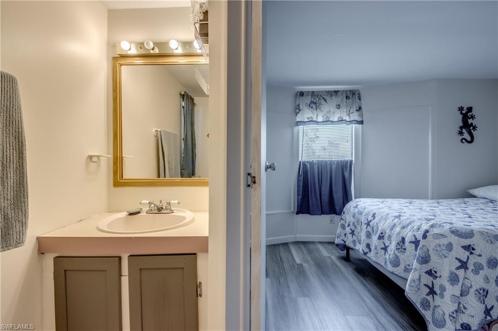 PINE ISLAND COVE - Residential