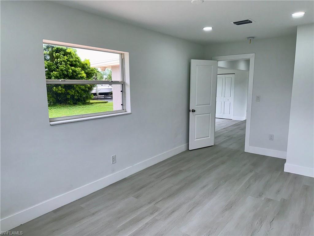 ISLAND PARK - Residential Lease