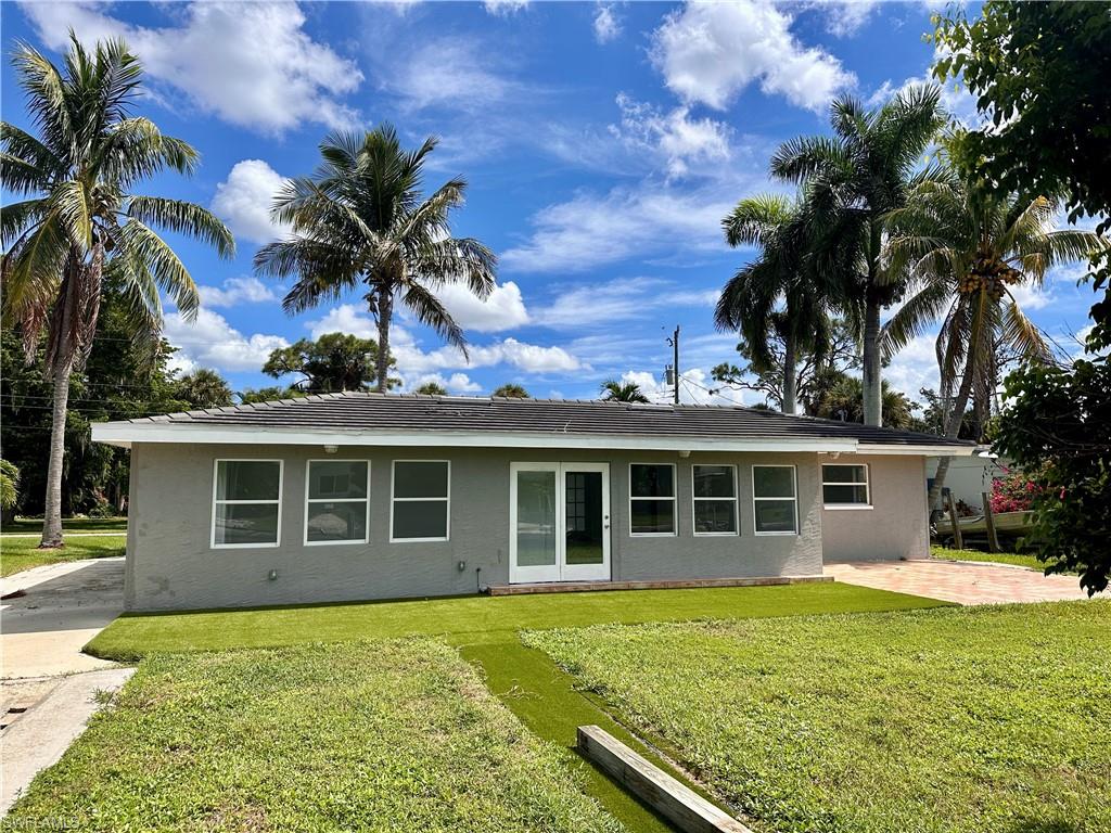 ISLAND PARK - Residential Lease