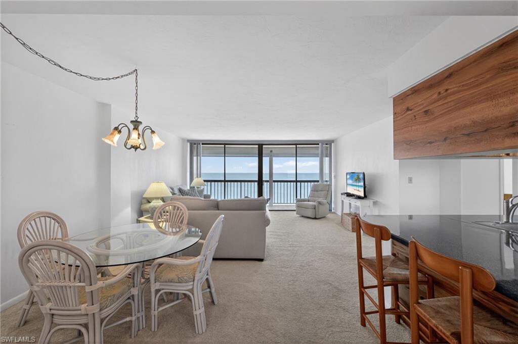 AMBASSADOR CONDO - Residential