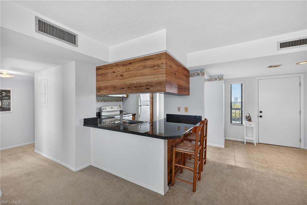 AMBASSADOR CONDO - Residential