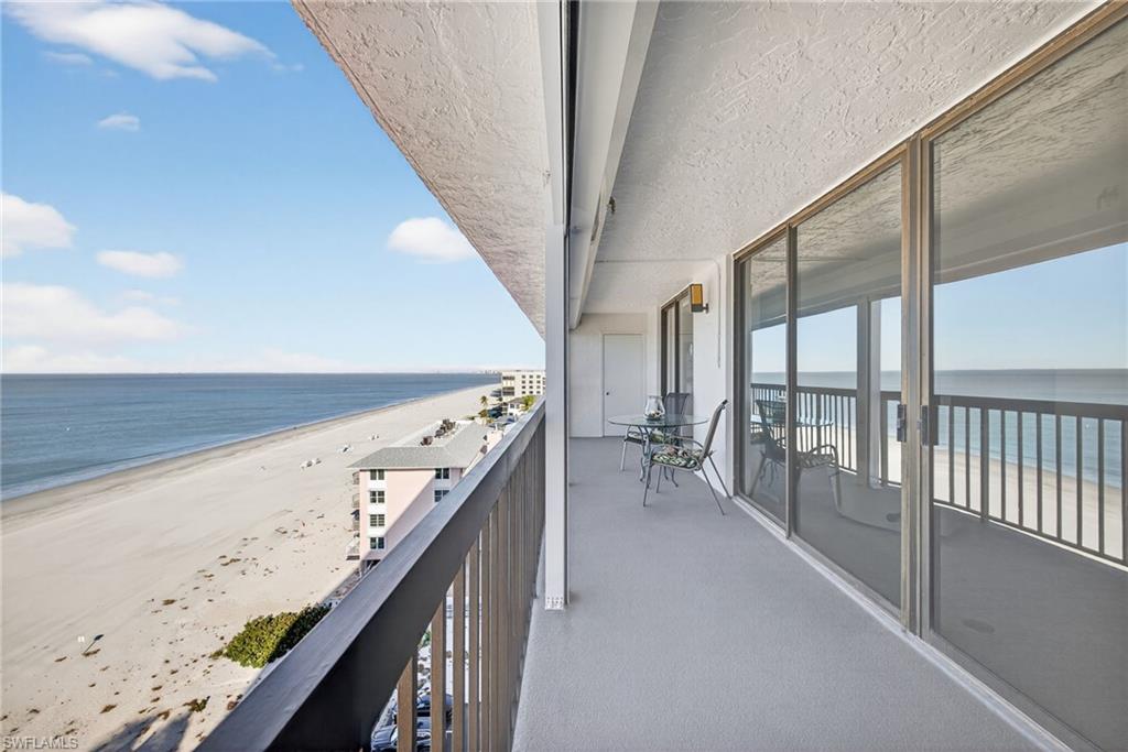 AMBASSADOR CONDO - Residential