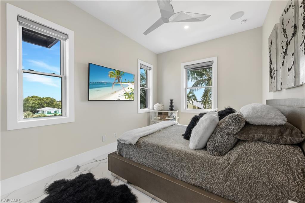 WATSON W W - Residential