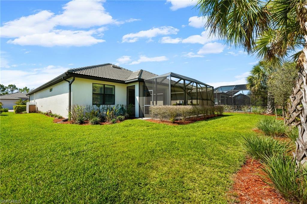 COUNTRY CLUB - Residential