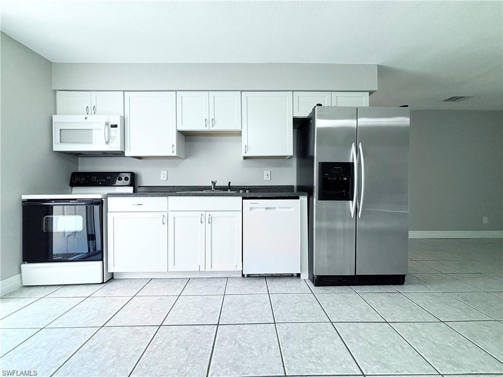 PINE ISLAND CENTER - Residential