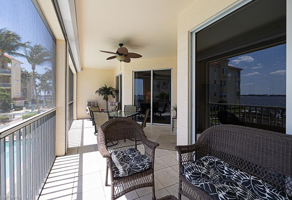 PARADISE POINTE II - Residential