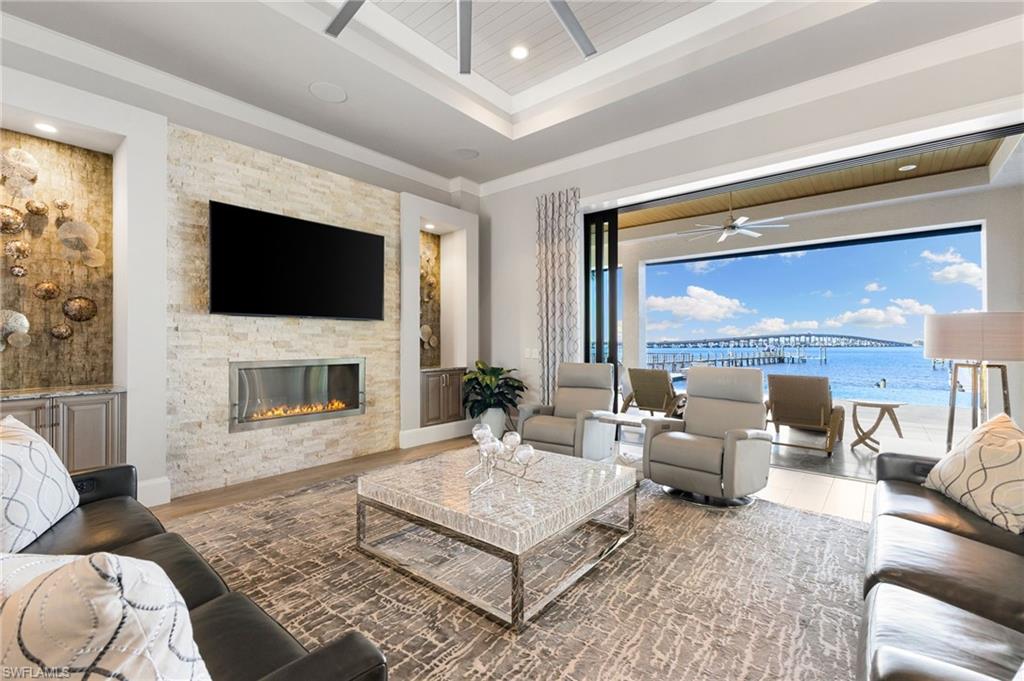 FORT MYERS - Residential