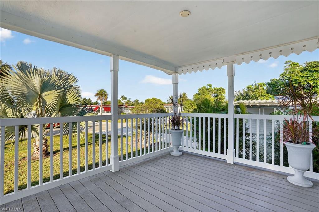 RIVIERA COLONY - Residential