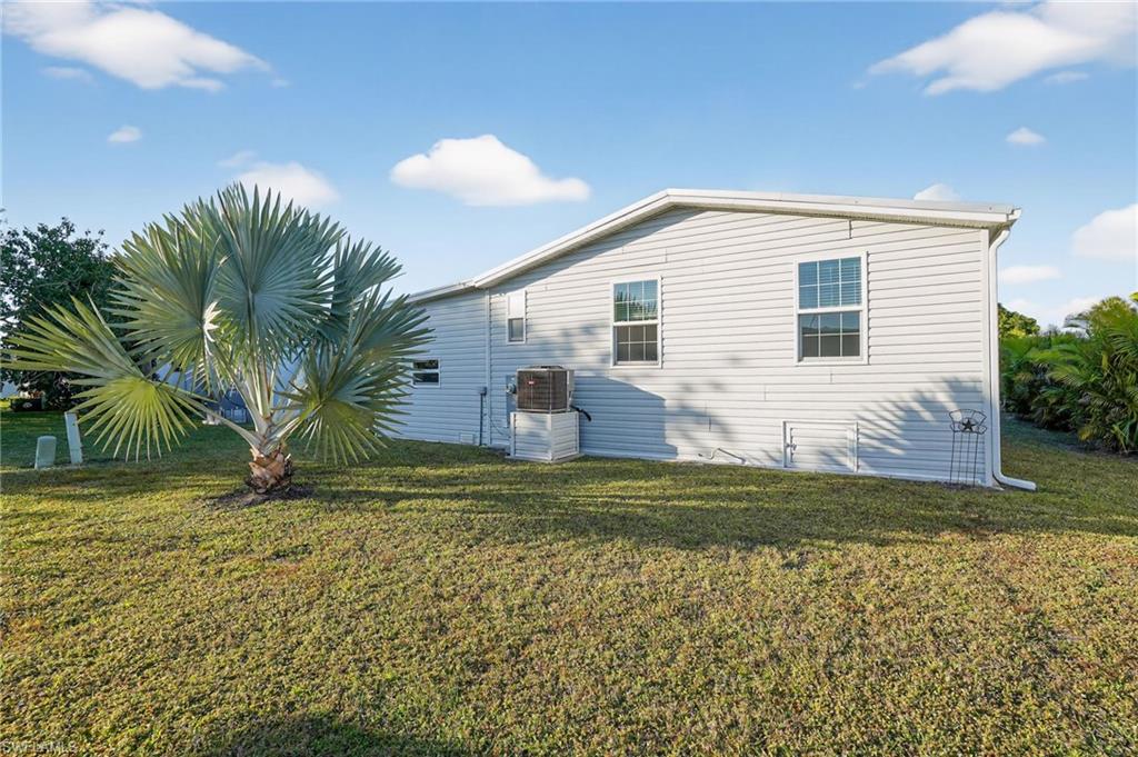 RIVIERA COLONY - Residential