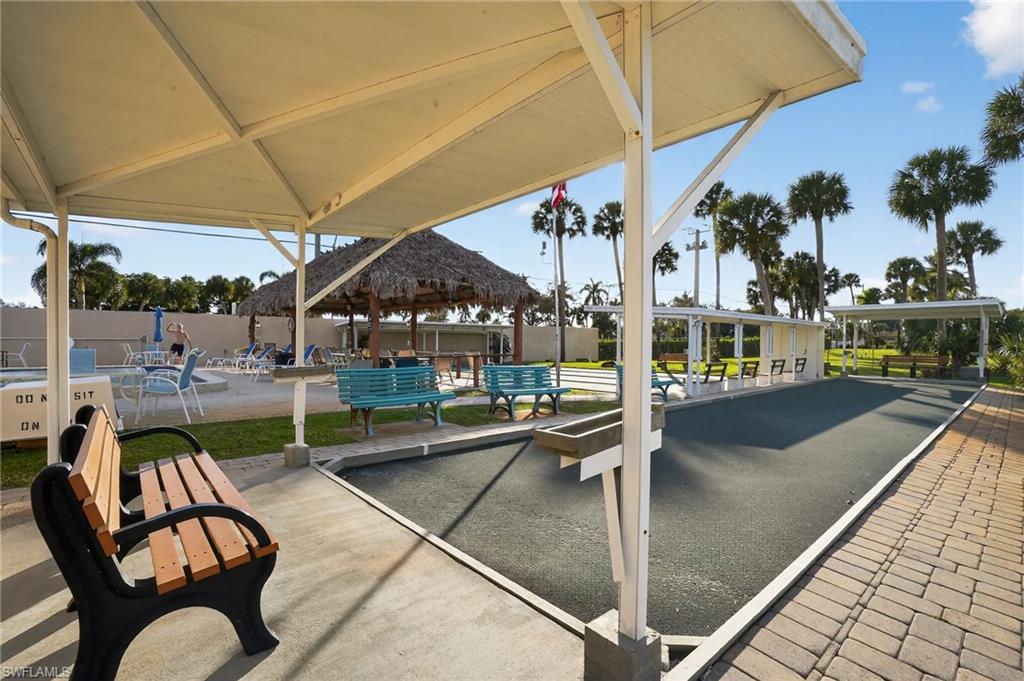 RIVIERA COLONY - Residential