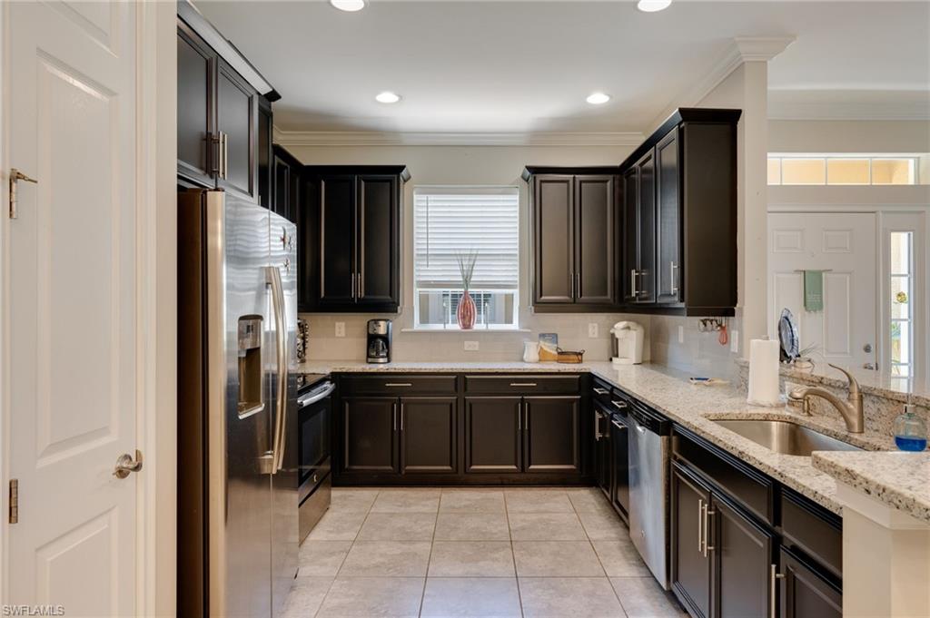 LUCAYA - Residential