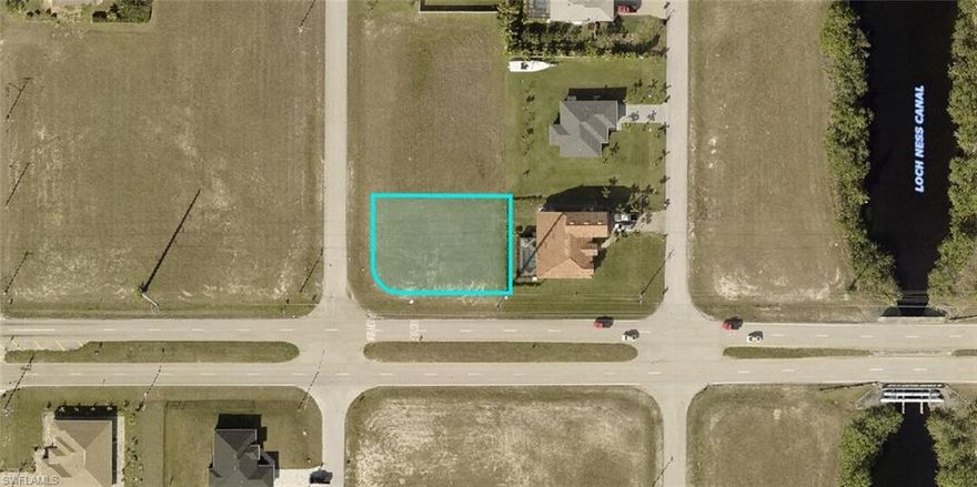 Property is on a paved road, electricity, phone lines and internet are in place. Many beautiful homes on the area and close to shopping centers, entertainment, schools and parks.