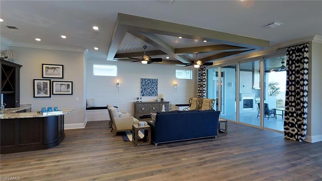 LAGUNA SHORES - Residential