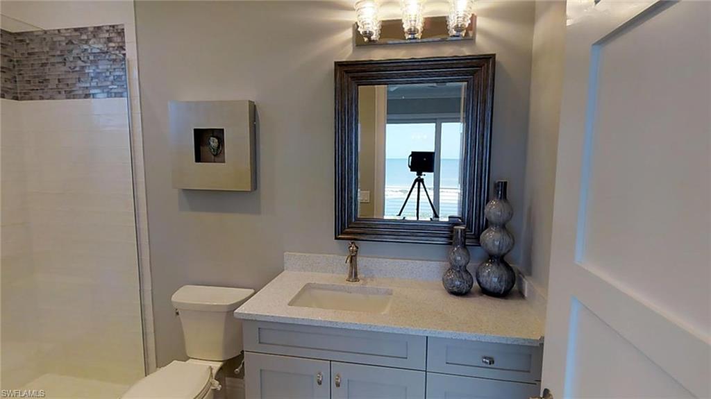 LAGUNA SHORES - Residential