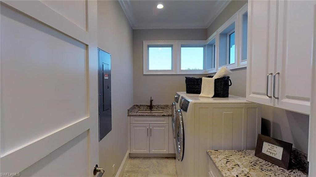 LAGUNA SHORES - Residential