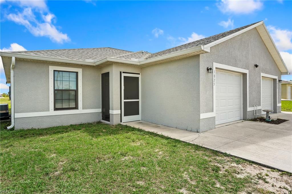 CAPE CORAL - Residential