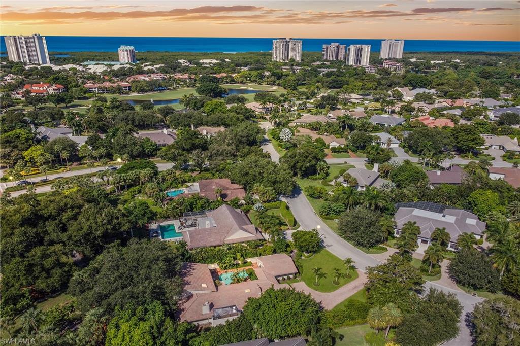 PELICAN BAY WOODS - Residential