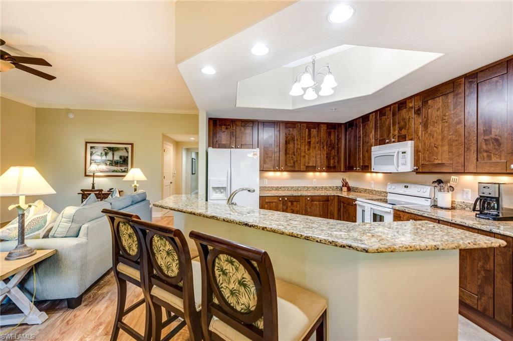 NAPLES BAY RESORT - Residential