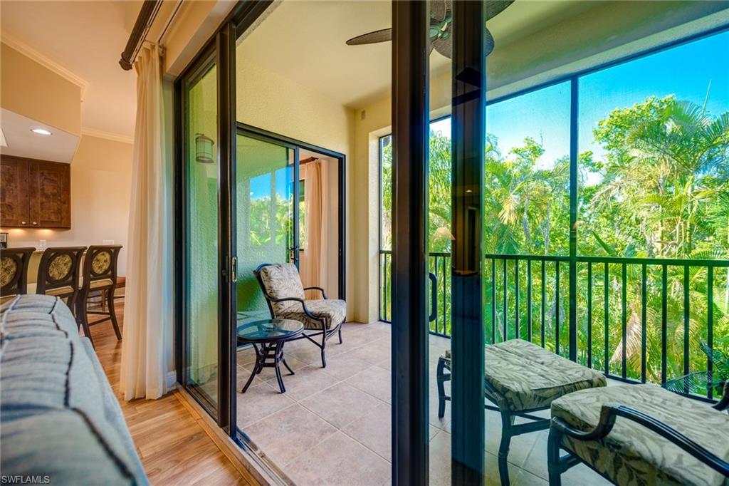 NAPLES BAY RESORT - Residential