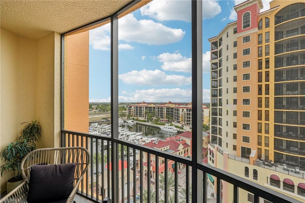 MARINA SOUTH II - Residential