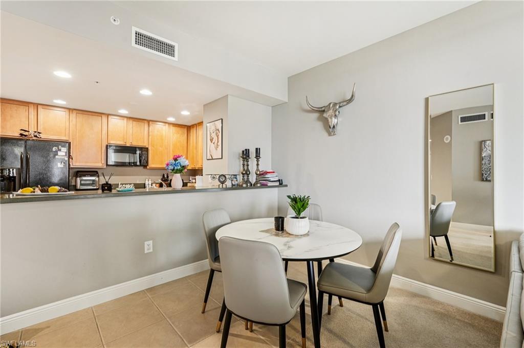 MARINA SOUTH II - Residential