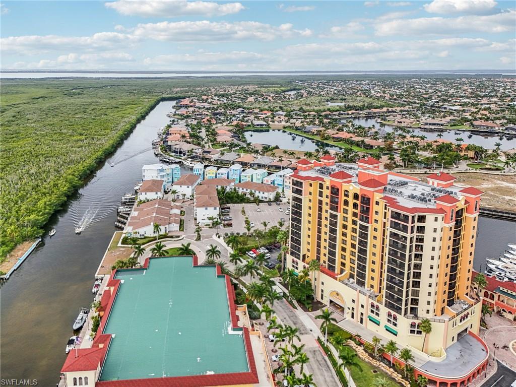 MARINA SOUTH II - Residential