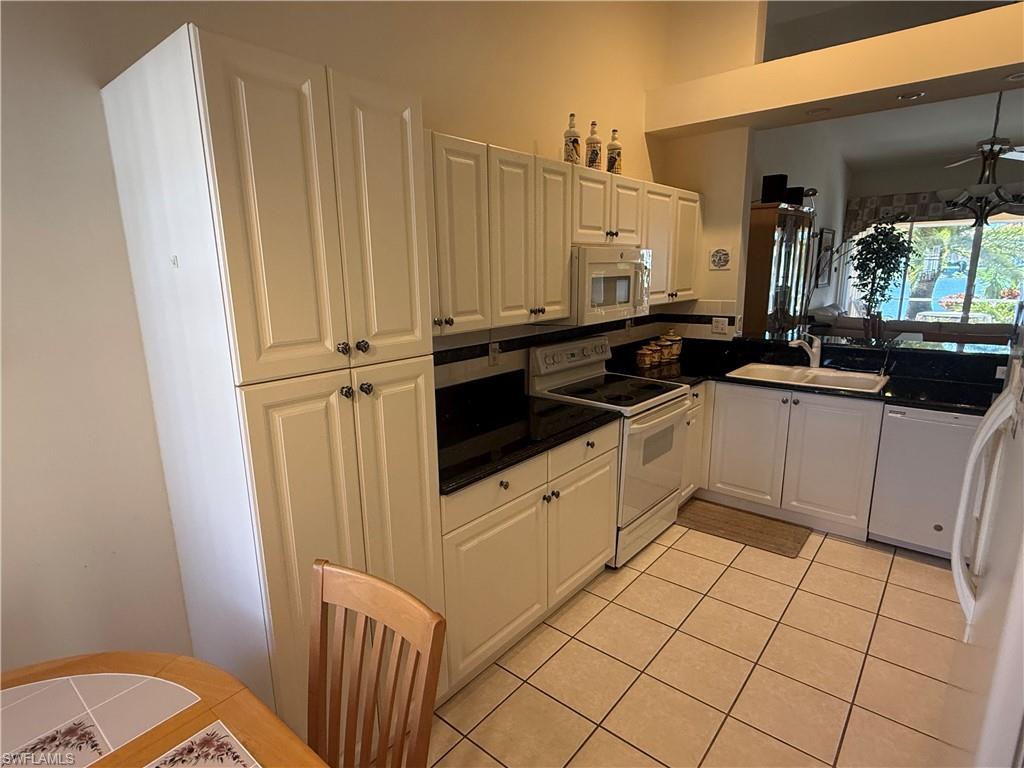 MALACHITE AT SAPPHIRE LAKES - Residential