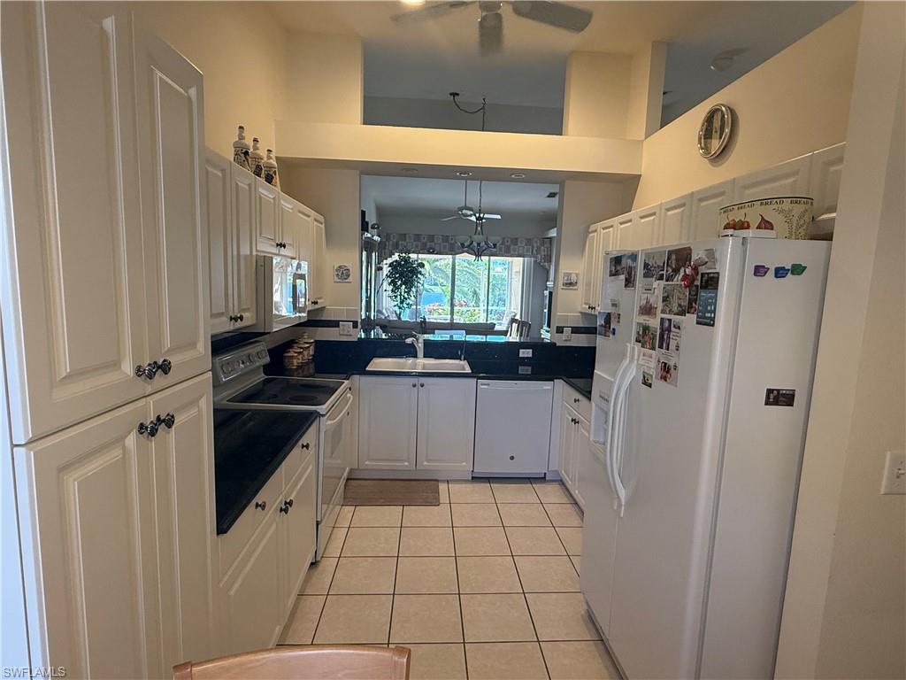 MALACHITE AT SAPPHIRE LAKES - Residential