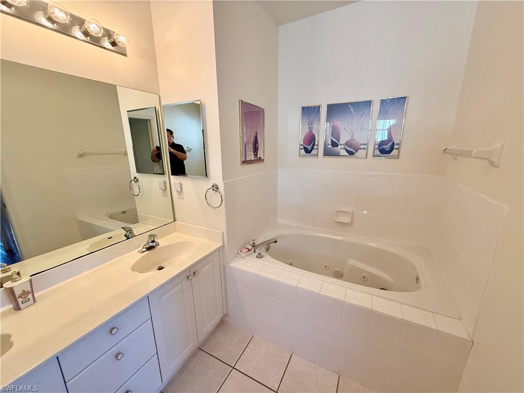 MALACHITE AT SAPPHIRE LAKES - Residential