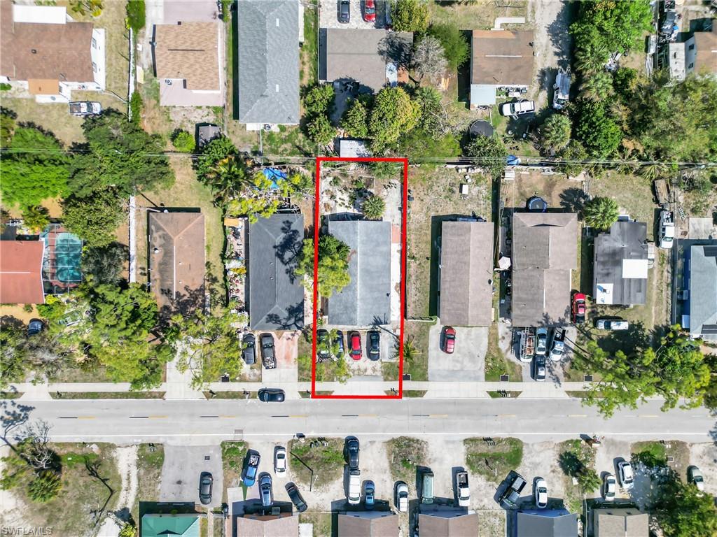 PINE MANOR - Residential