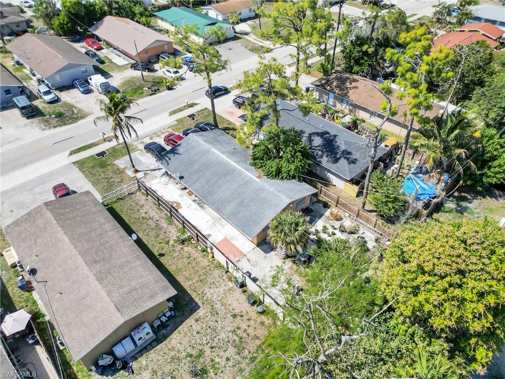 PINE MANOR - Residential