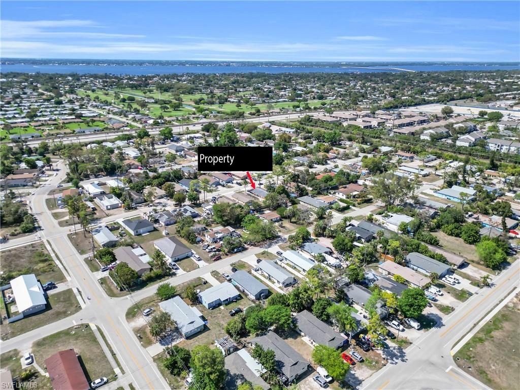 PINE MANOR - Residential