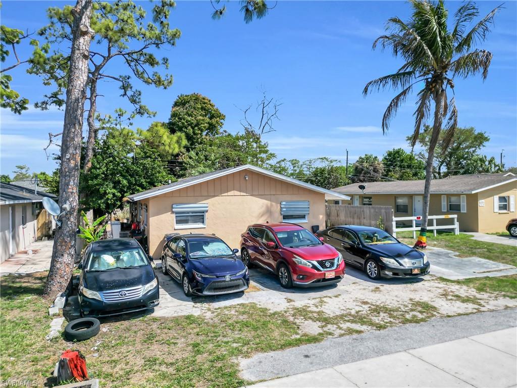 PINE MANOR - Residential